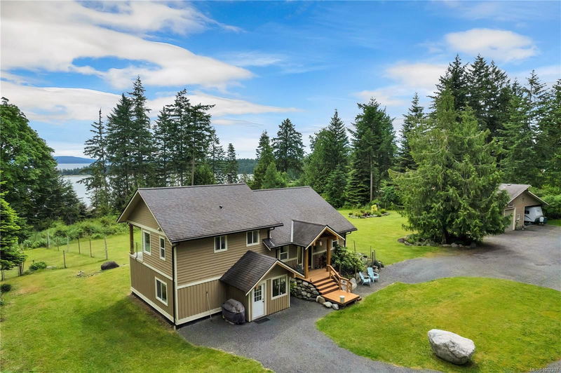 620 Valpy Rd, Quadra Island, British Columbia
