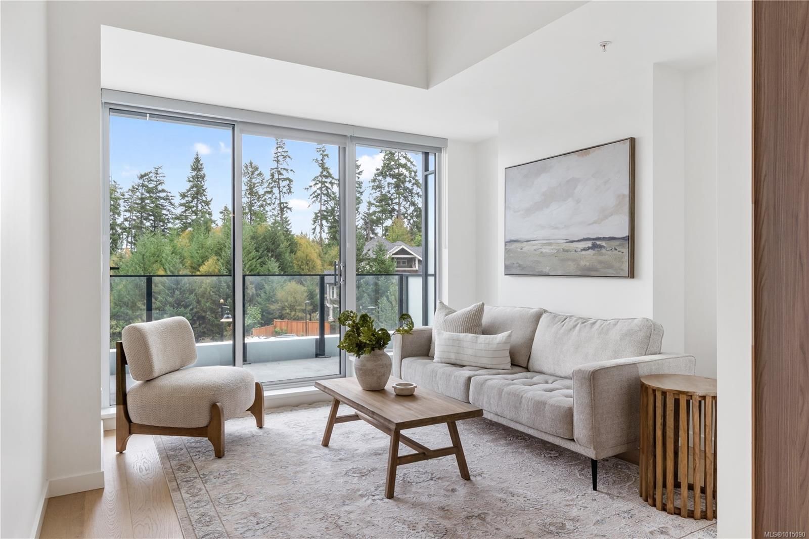 308 – 2000 Hannington Rd, Langford