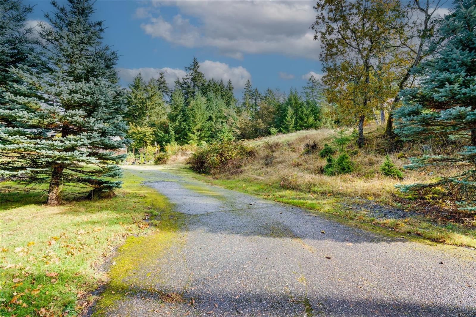 Lot B Garry Oak Dr