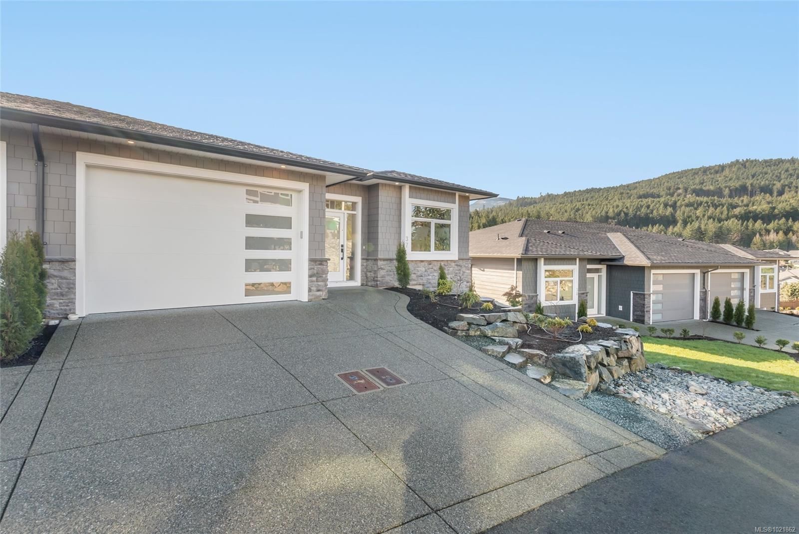 626 Farrell Rd