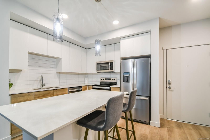 4830 Cedar Ridge Pl #104, Nanaimo, British Columbia