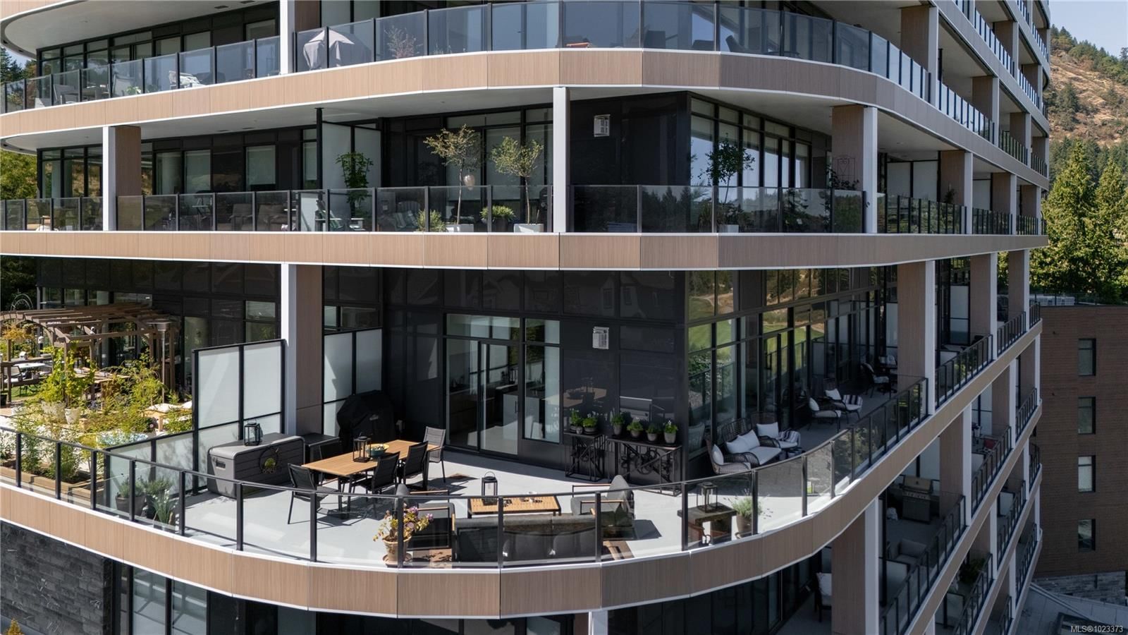 #602 – 2000 Hannington Rd, Langford