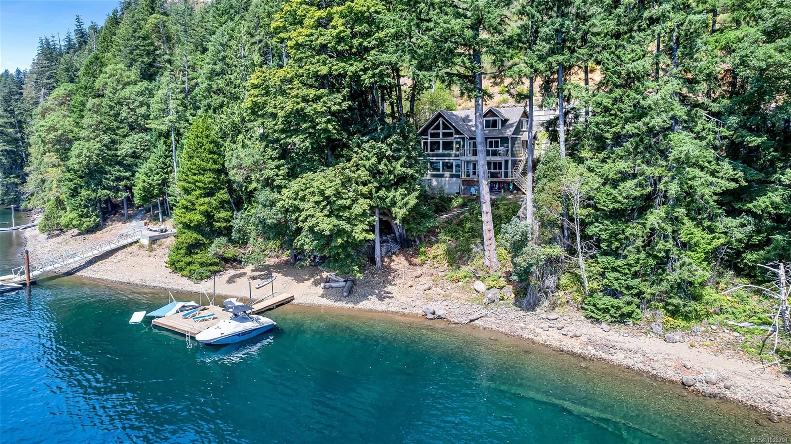 {"zip":"V0R 2G1","area":"Capital Regional District","city":"Lake Cowichan","state":"BC","country":null,"district":null,"addressKey":"9724marblebayroadlakecowichan","streetName":"Marble Bay","unitNumber":null,"neighborhood":"Sunny Beach Estates","streetNumber":"9724","streetSuffix":"Rd","communityCode":null,"streetDirection":null,"majorIntersection":null,"streetDirectionPrefix":null}