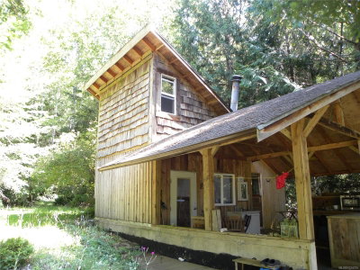 LT 2 Conn Rd, Lasqueti Island