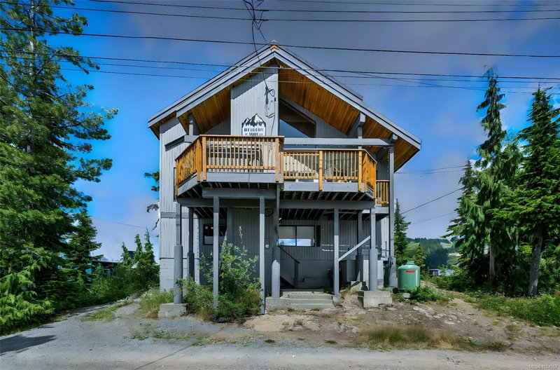 886 Jutland Terr, Courtenay, British Columbia