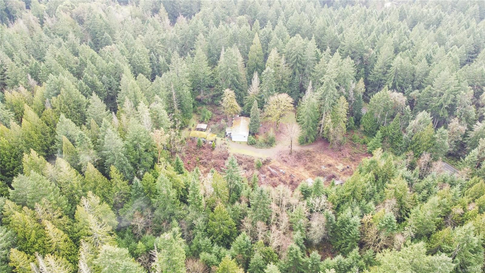 4255 Yellow Point Rd