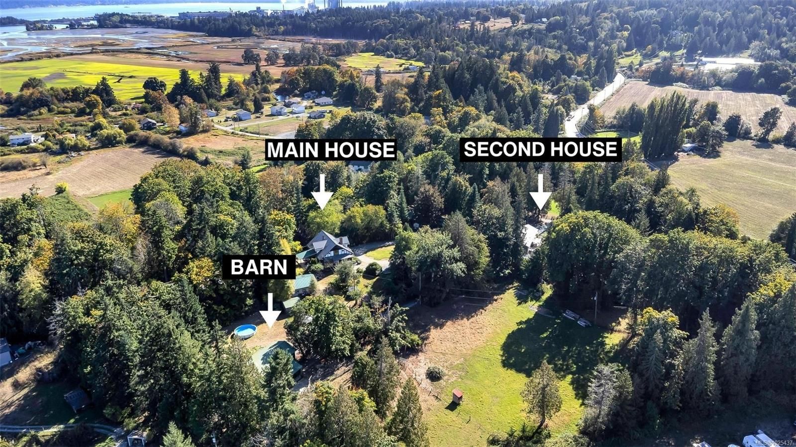 {"zip":"V0R 1K5","area":"North Cowichan, Municipality of","city":"Chemainus","state":"BC","country":null,"district":null,"addressKey":"9023croftonroadchemainus","streetName":"Crofton","unitNumber":null,"neighborhood":"Du Chemainus","streetNumber":"9023","streetSuffix":"Rd","communityCode":null,"streetDirection":null,"majorIntersection":null,"streetDirectionPrefix":null}