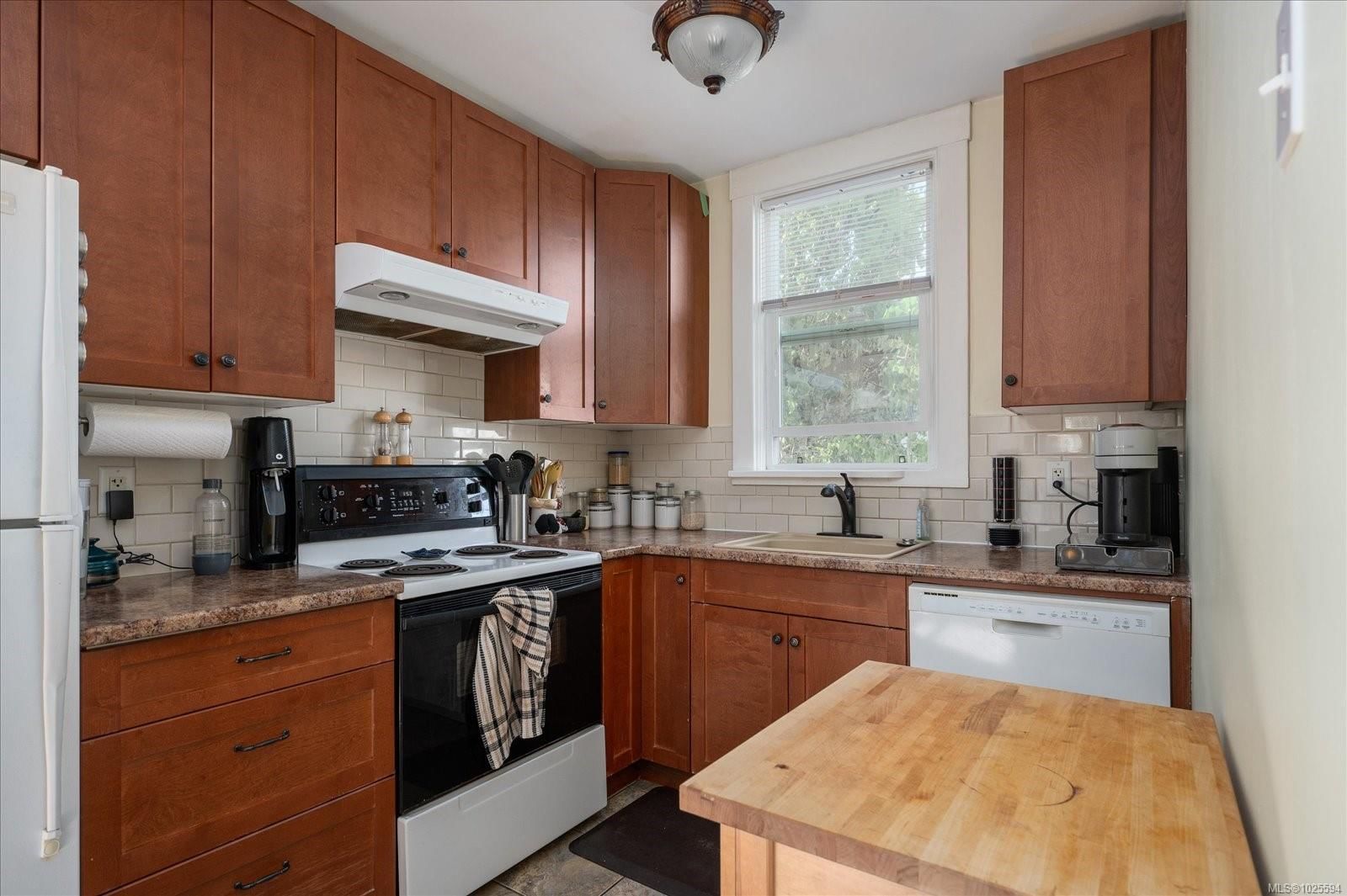 397 Machleary St property photo