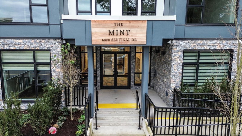 6320 Sentinal Dr #412, Nanaimo, British Columbia