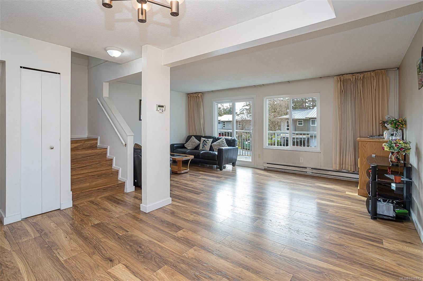 {"zip":"V8Z 6G5","area":"Capital Regional District","city":"Saanich","state":"BC","country":null,"district":null,"addressKey":"590carnationplacesaanich","streetName":"Carnation","unitNumber":null,"neighborhood":"SW Tillicum","streetNumber":"590","streetSuffix":"Pl","communityCode":null,"streetDirection":null,"majorIntersection":null,"streetDirectionPrefix":null}