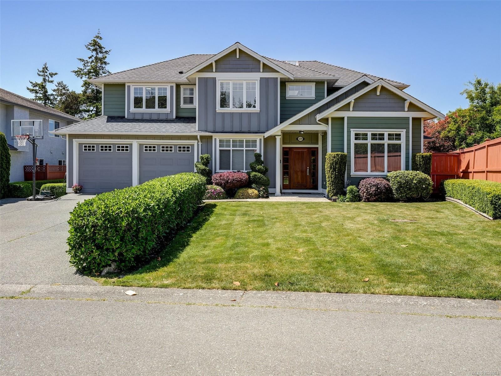 {"zip":"V8X 4R3","area":"Capital Regional District","city":"Saanich","state":"BC","country":null,"district":null,"addressKey":"4276kincaidstreetsaanich","streetName":"Kincaid","unitNumber":null,"neighborhood":"SE Quadra","streetNumber":"4276","streetSuffix":"St","communityCode":null,"streetDirection":null,"majorIntersection":null,"streetDirectionPrefix":null}