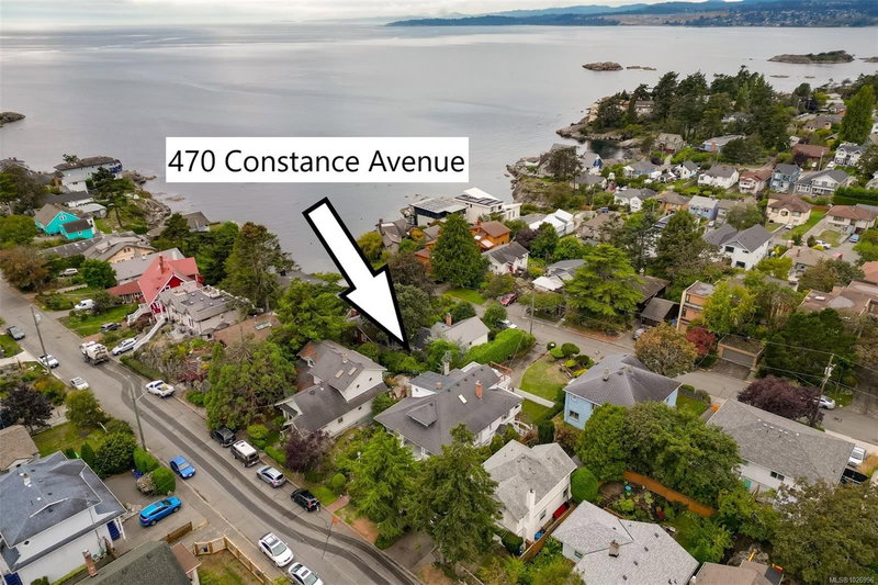 470 Constance Ave, Esquimalt, British Columbia