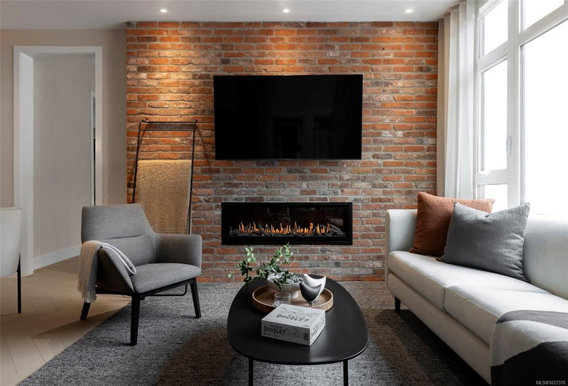 425 Lampson St #311, Esquimalt, British Columbia