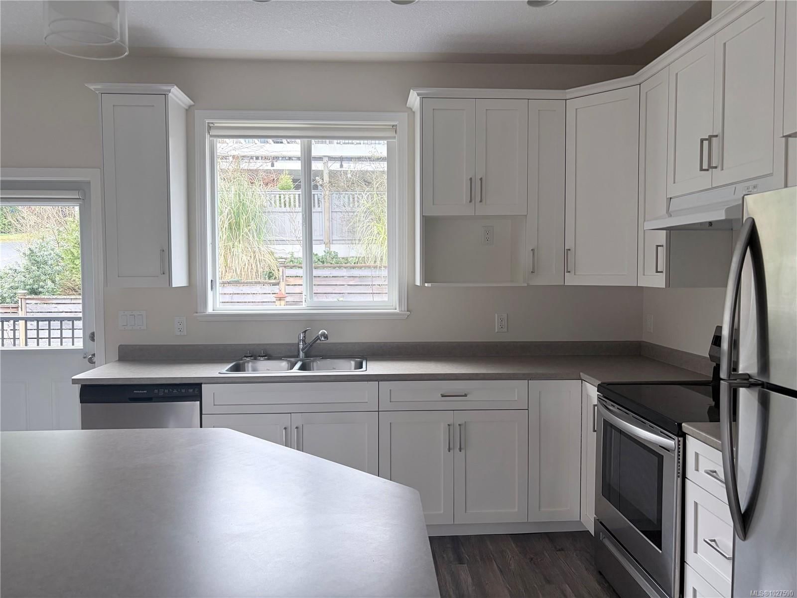 401 Cambie Rd property photo