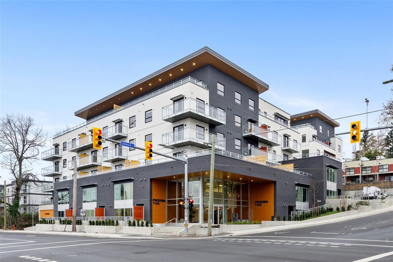 610 Lampson Rd #208, Esquimalt, British Columbia