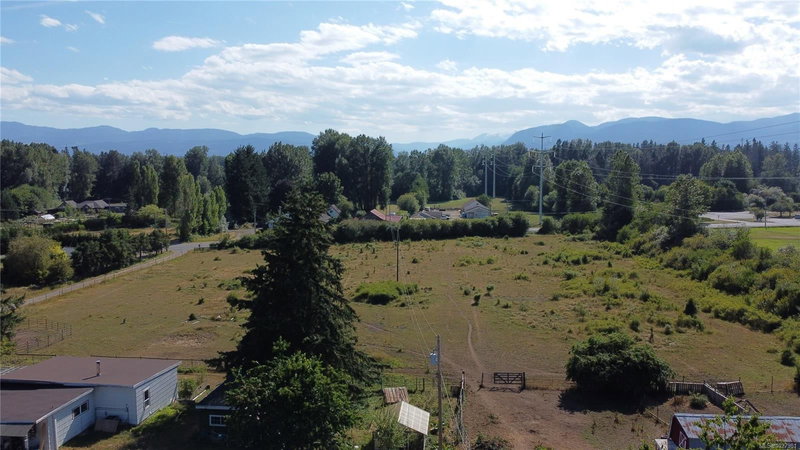 4766 Headquarters Rd, Courtenay, British Columbia