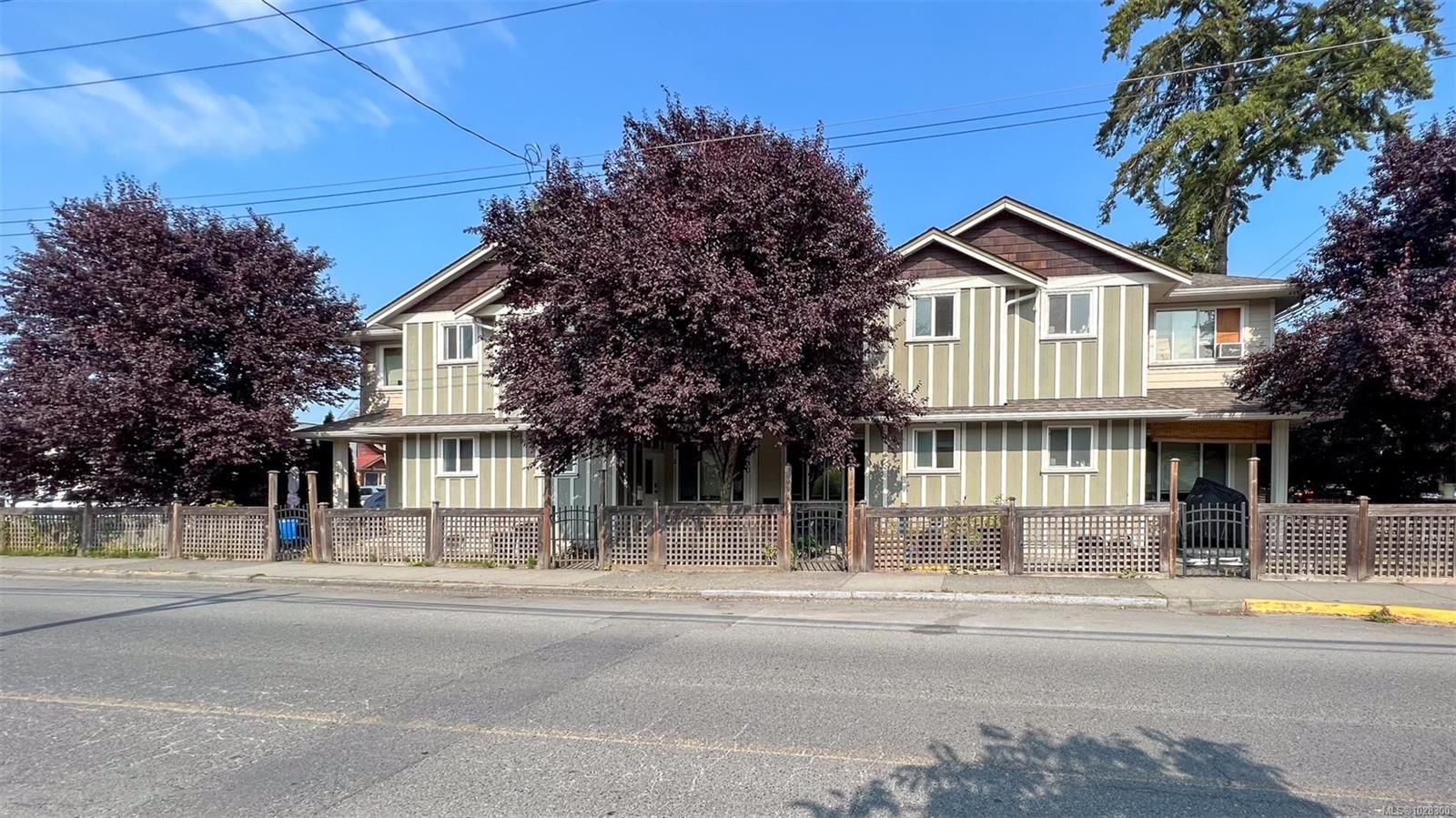 {"zip":"V9L 1X8","area":"Duncan, City of","city":"Duncan","state":"BC","country":null,"district":null,"addressKey":"4730jubileestreetduncan","streetName":"Jubilee","unitNumber":"4","neighborhood":"Du West Duncan","streetNumber":"730","streetSuffix":"St","communityCode":null,"streetDirection":null,"majorIntersection":null,"streetDirectionPrefix":null}
