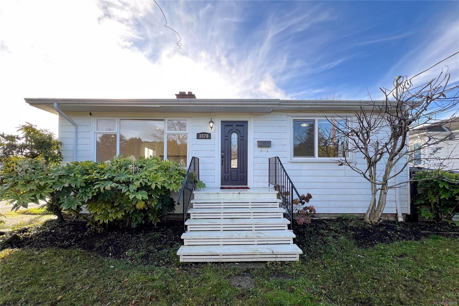 3876 Carey Rd property photo