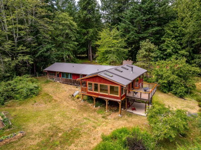 9900 Greenhill Rd, Denman Island