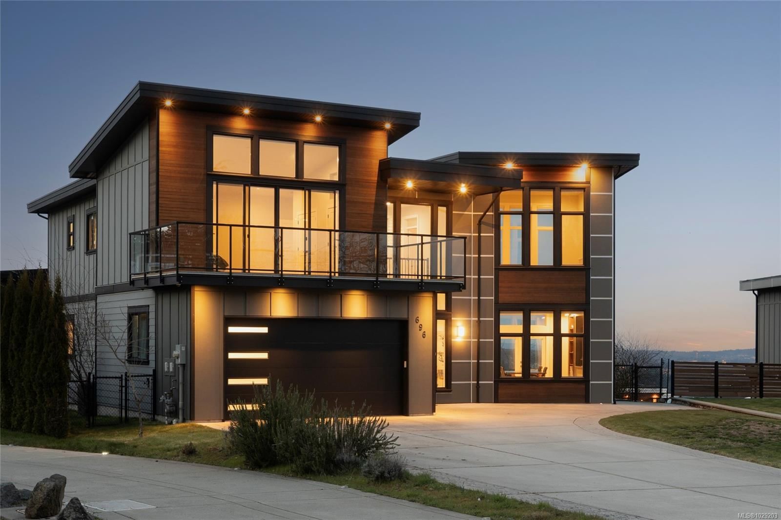 {"zip":"V9C 3L6","area":"Capital Regional District","city":"Colwood","state":"BC","country":null,"district":null,"addressKey":"696demelplacecolwood","streetName":"Demel","unitNumber":null,"neighborhood":"Co Triangle","streetNumber":"696","streetSuffix":"Pl","communityCode":null,"streetDirection":null,"majorIntersection":null,"streetDirectionPrefix":null}