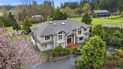 5549 Alderley Rd, Saanich