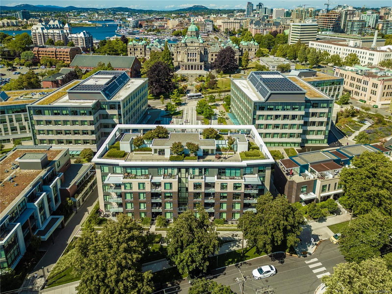 550 Michigan St #101, Victoria, British Columbia