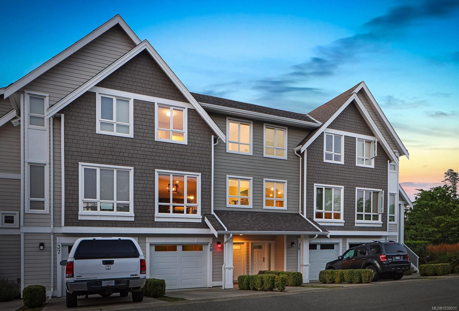 {"zip":"V9M 0B6","area":"Comox, Town of","city":"Comox","state":"BC","country":null,"district":null,"addressKey":"38700lancasterwaycomox","streetName":"Lancaster","unitNumber":"38","neighborhood":"Gablecraft at Lancaster","streetNumber":"700","streetSuffix":"Way","communityCode":null,"streetDirection":null,"majorIntersection":null,"streetDirectionPrefix":null}