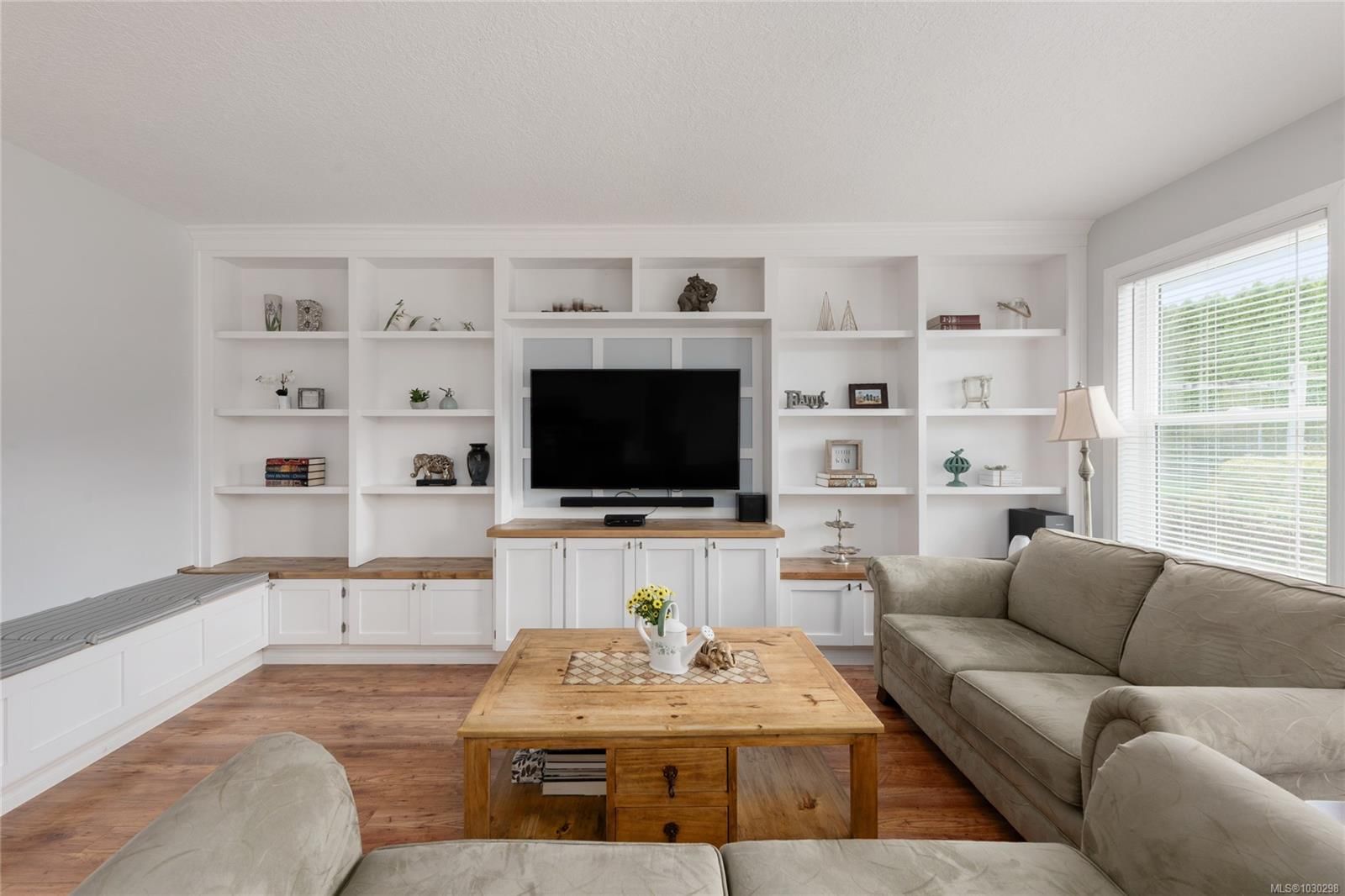 6123 Denali Dr