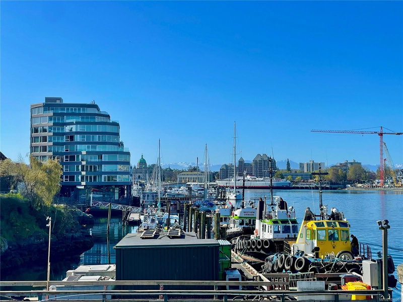 1234 Wharf St #303, Victoria, British Columbia