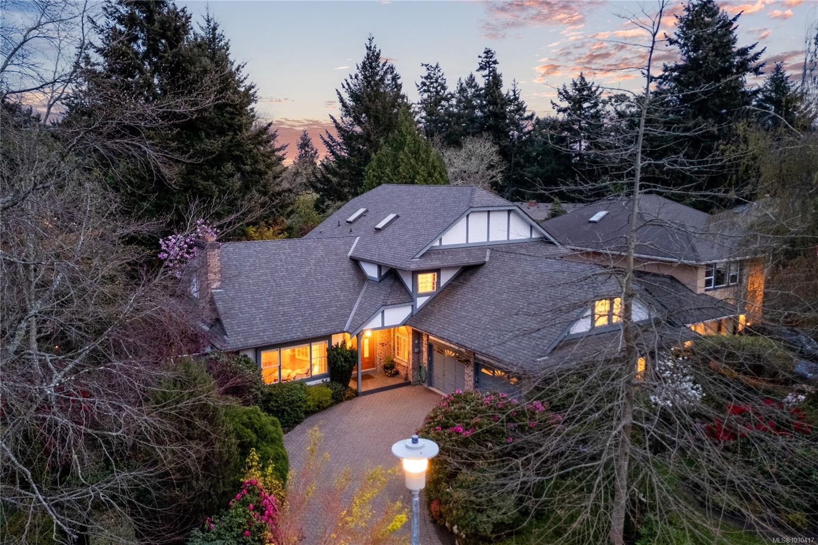 3913 Gibson Crt