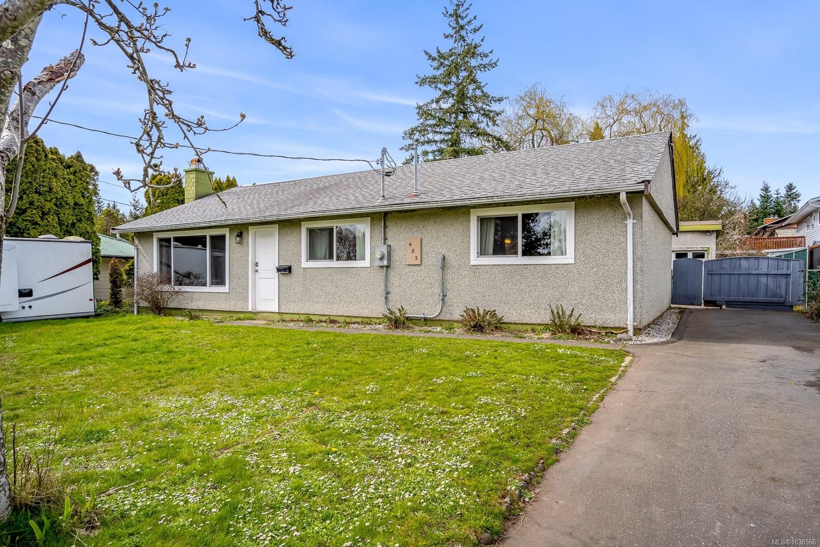{"zip":"V9M 2Z2","area":"Comox, Town of","city":"Comox","state":"BC","country":null,"district":null,"addressKey":"483pritchardroadcomox","streetName":"Pritchard","unitNumber":null,"neighborhood":"CV Comox (Town of)","streetNumber":"483","streetSuffix":"Rd","communityCode":null,"streetDirection":null,"majorIntersection":null,"streetDirectionPrefix":null}
