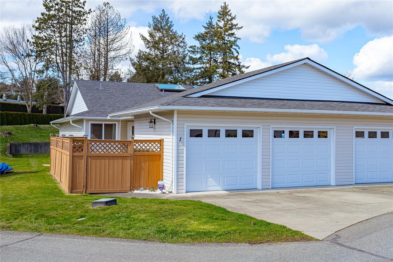 {"zip":"V8Z 4W6","area":"Capital Regional District","city":"Saanich","state":"BC","country":null,"district":null,"addressKey":"14125interurbanroadsaanich","streetName":"Interurban","unitNumber":"1","neighborhood":"Oak Glen Estates","streetNumber":"4125","streetSuffix":"Rd","communityCode":null,"streetDirection":null,"majorIntersection":null,"streetDirectionPrefix":null}