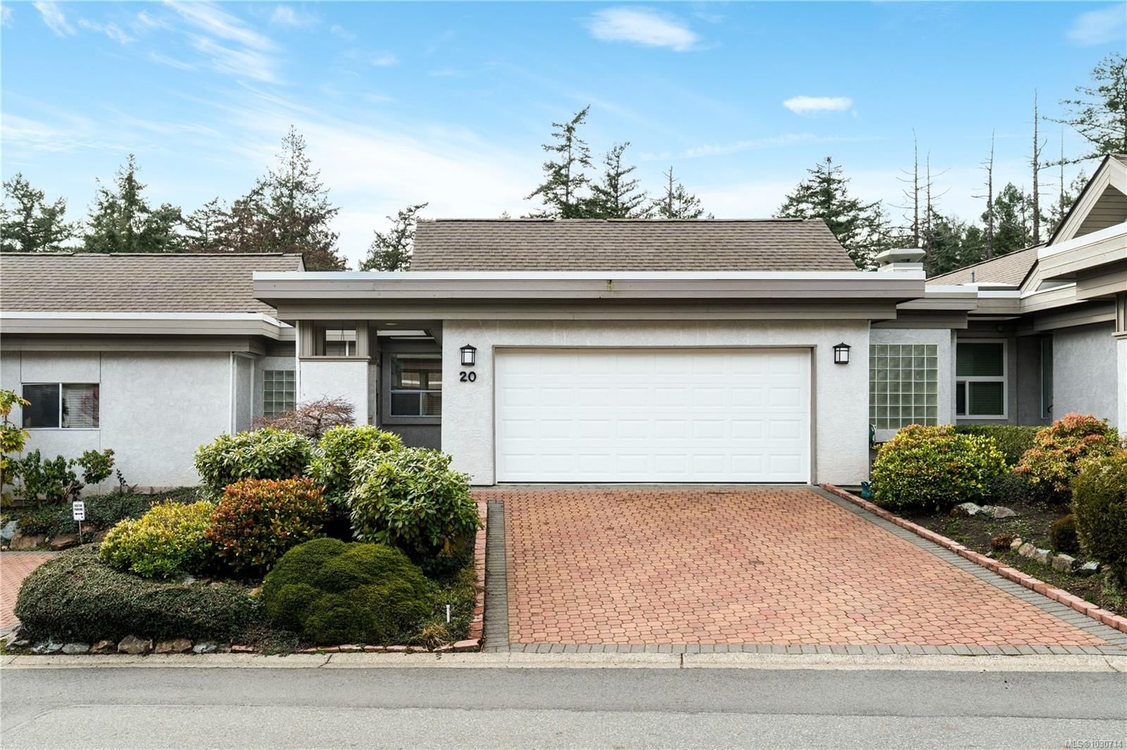 20 928 Bearwood Lane