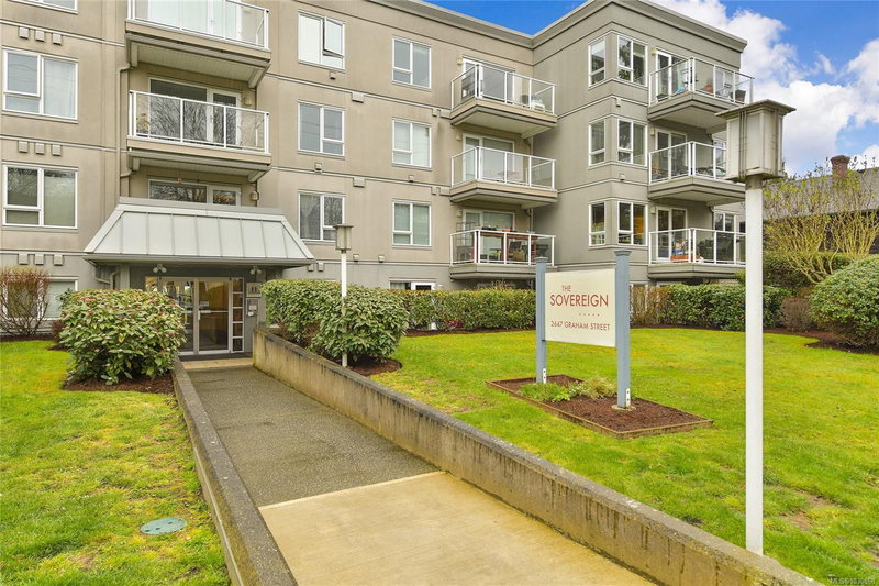 2647 Graham St #202, Victoria, British Columbia