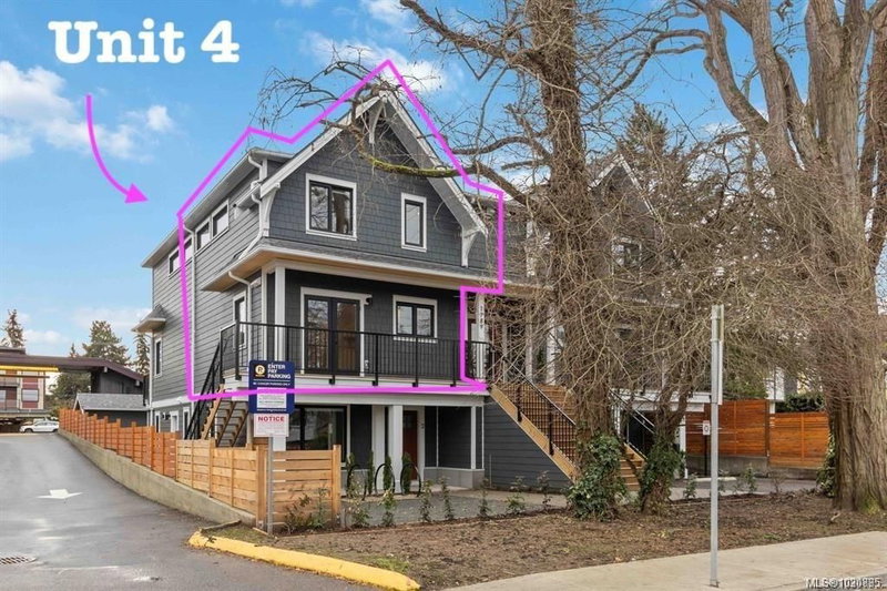 1789 Emerson St #4, Victoria, British Columbia
