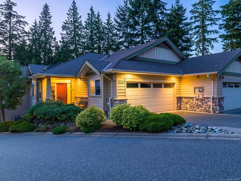 5790 Garnet Pl, Nanaimo, British Columbia