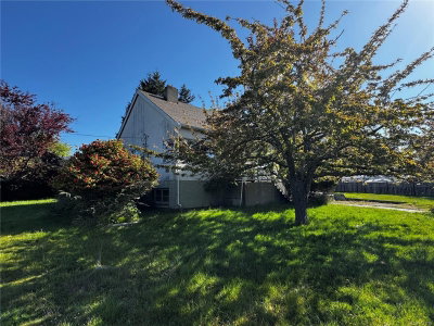 385 Kinver St, Esquimalt