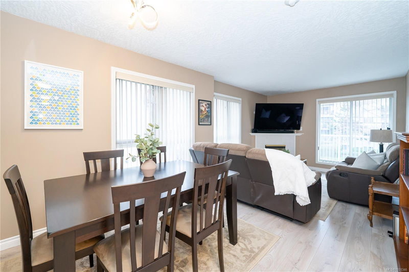 331 Burnside Rd E #301, Victoria, British Columbia