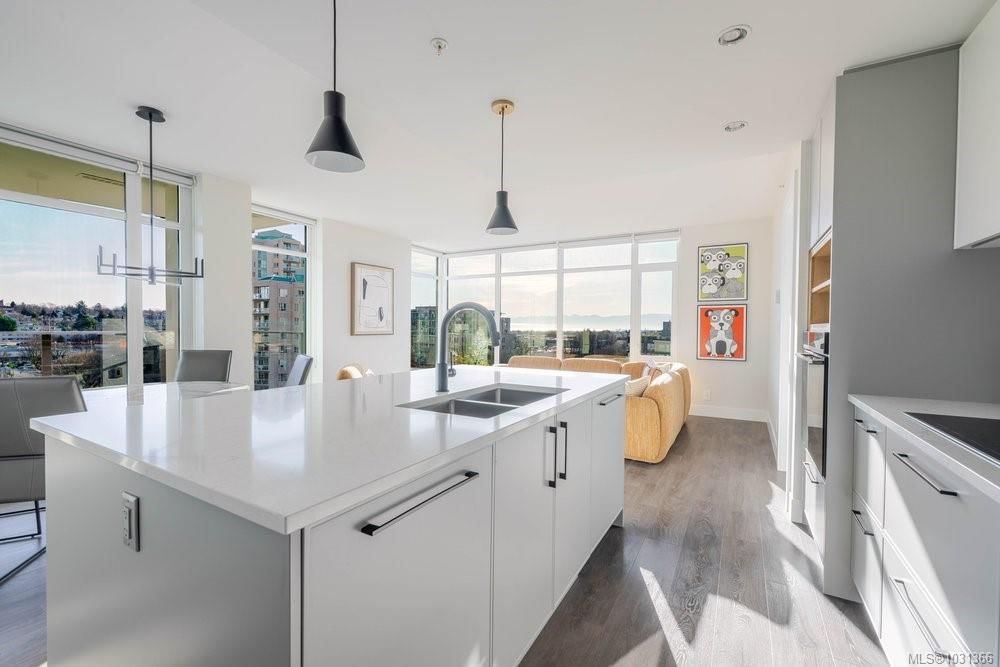 #702 – 960 Yates St, Victoria