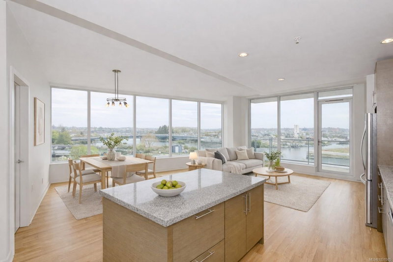 399 Tyee Rd #406, Victoria, British Columbia