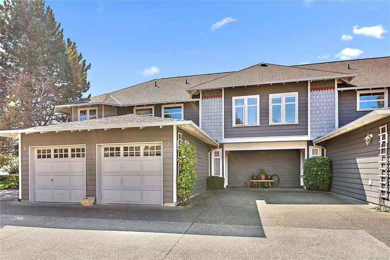 922 Arm St #2, Esquimalt, British Columbia