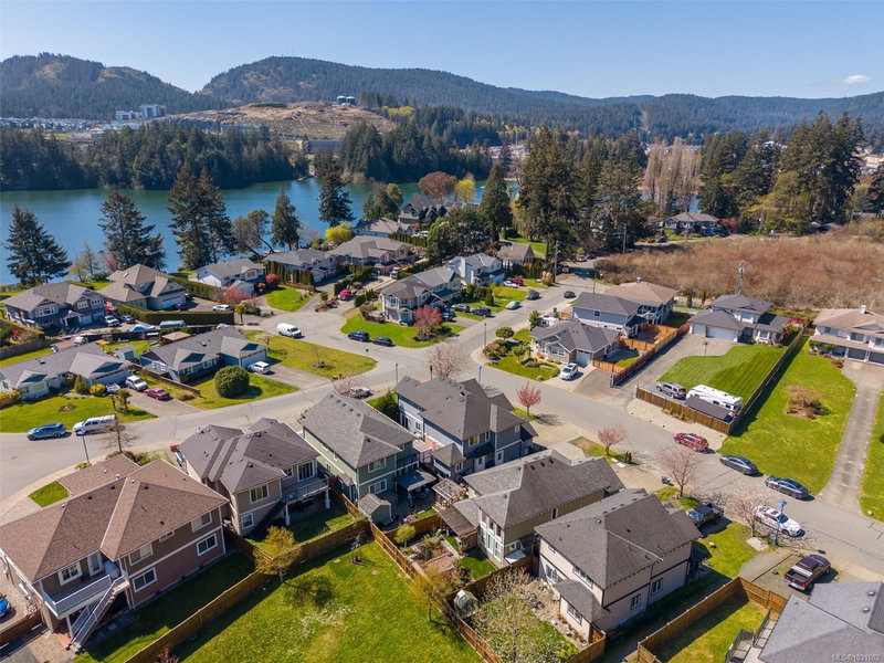 2798 Lakeshore Pl, Langford, British Columbia