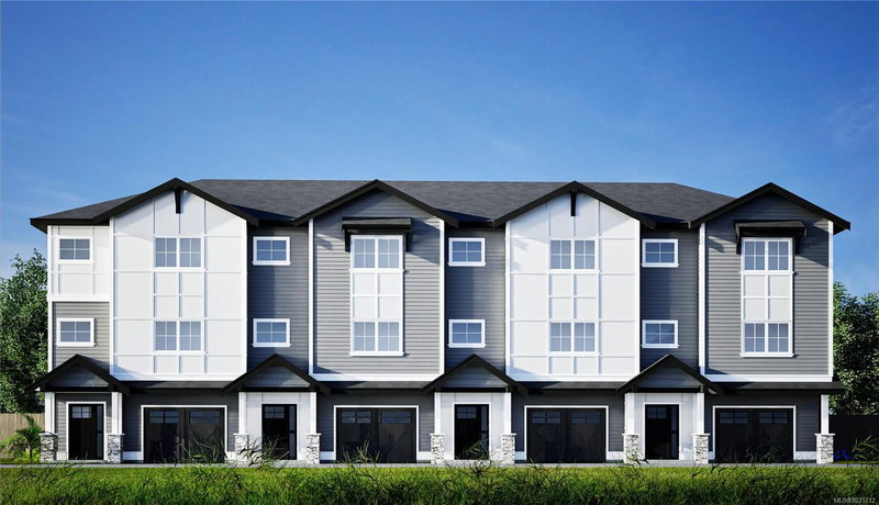 990 Mcbriar Ave #3, Saanich, British Columbia