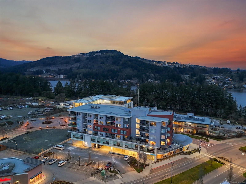 1311 Lakepoint Way #301, Langford, British Columbia