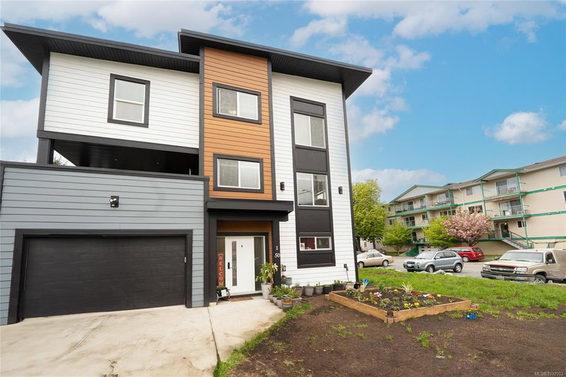 50 King George St N #1, Lake Cowichan, British Columbia