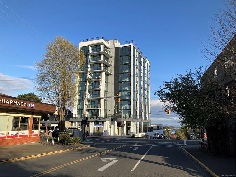 899 Esquimalt Rd #202, Esquimalt, British Columbia
