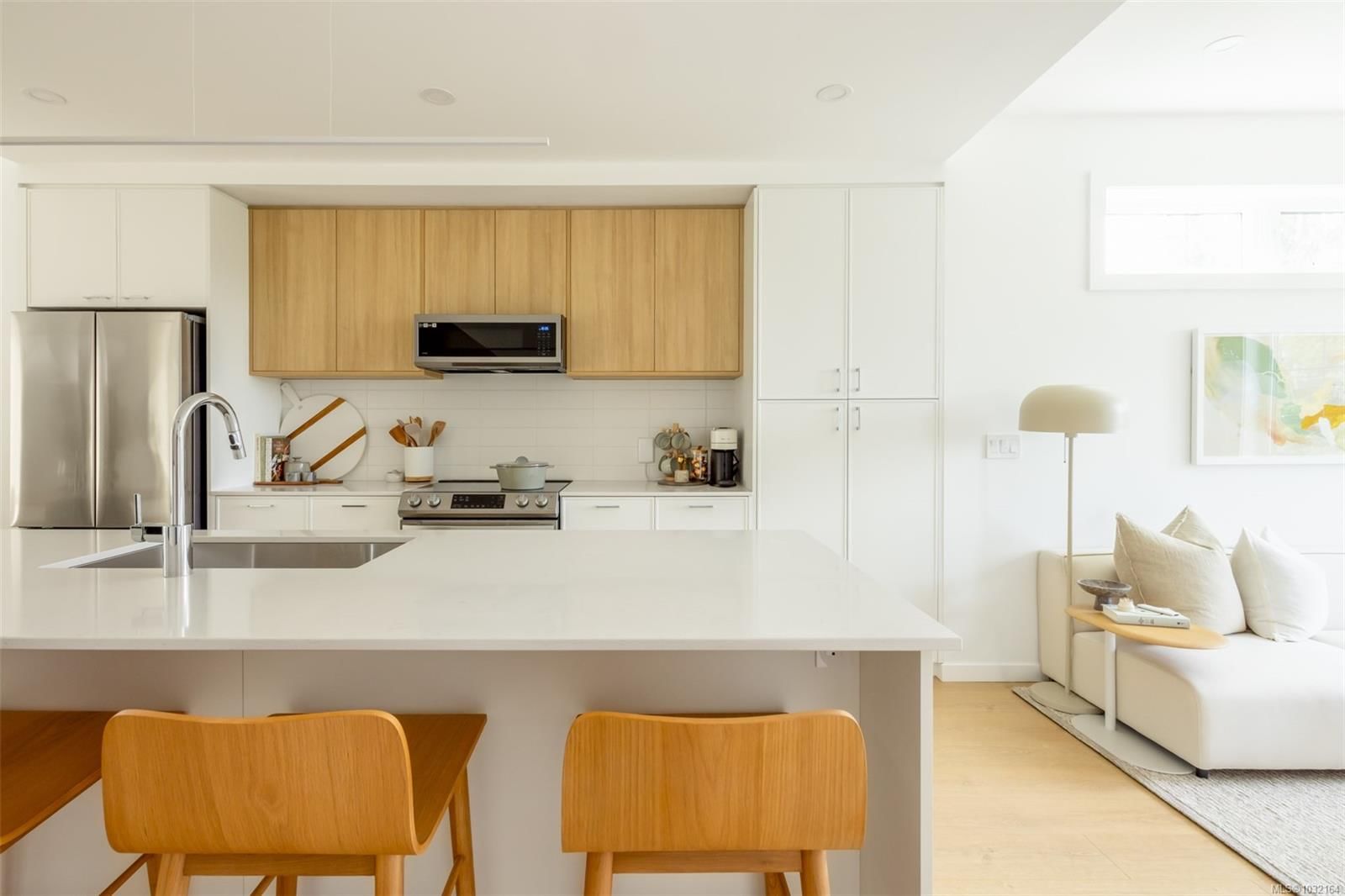{"zip":"V8Z 3R2","area":"Capital Regional District","city":"Saanich","state":"BC","country":null,"district":null,"addressKey":"th103450whittieravenuesaanich","streetName":"Whittier","unitNumber":"TH10","neighborhood":"Greyson","streetNumber":"3450","streetSuffix":"Ave","communityCode":null,"streetDirection":null,"majorIntersection":null,"streetDirectionPrefix":null}