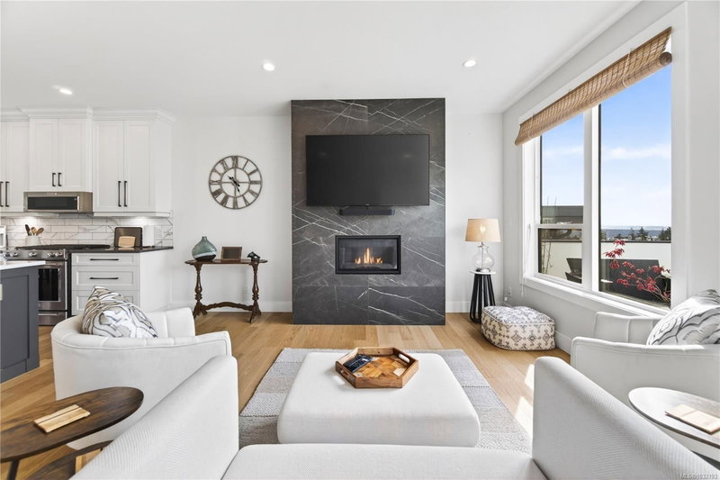 1217 Manzanita Pl #103, Nanaimo, British Columbia