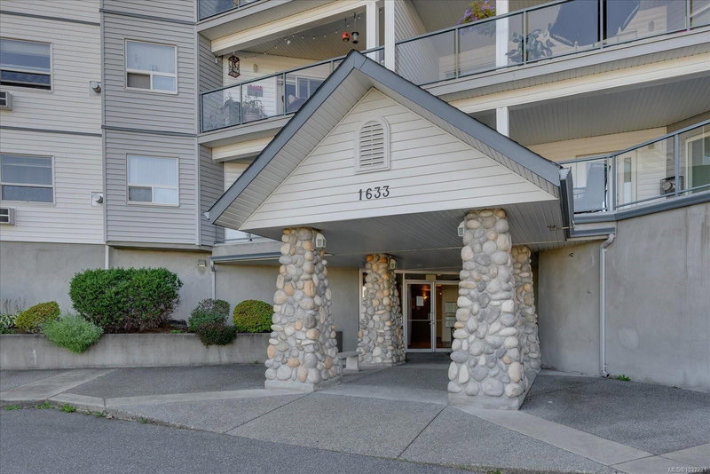 1633 Dufferin Cres #311, Nanaimo, British Columbia