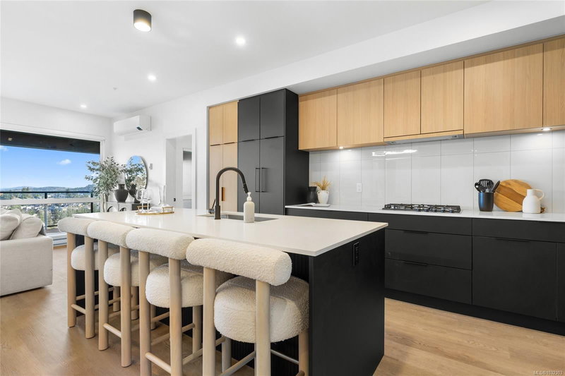 2341 Bear Mountain Pkwy #116, Langford, British Columbia